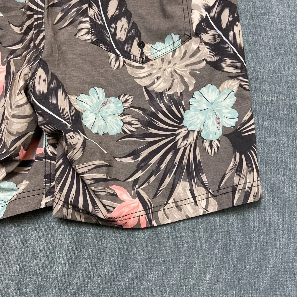 Hurley Board Shorts Mens Medium Gray Tropical Floral Stretch Swim Trunks Beach